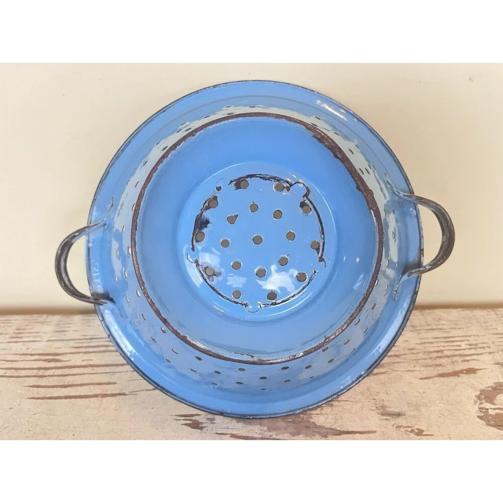 Vintage Enamelware Rustic Colander Strainer Robin’s Egg Blue Made In Poland 13”